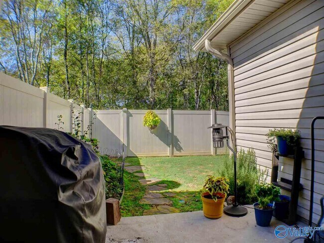 Building Photo - 2031 Blake Bottom Rd NW