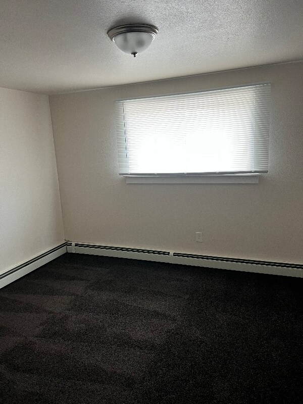 Building Photo - 2224 W Wisconsin Ave