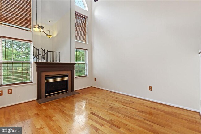 Building Photo - 95 Tattersall Dr