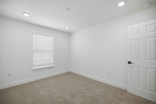 Building Photo - Brand New 3-Bedroom Townhome in Calesa Township – $1,895/Month