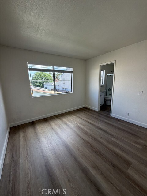 Building Photo - 7911 Glencoe Drive