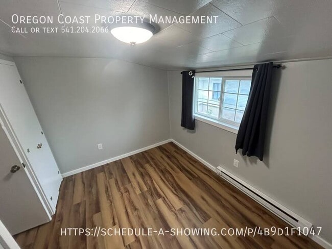 Building Photo - 1410 4th St