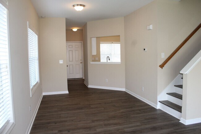 Building Photo - Townhome in Olde Town Village, Bluffton