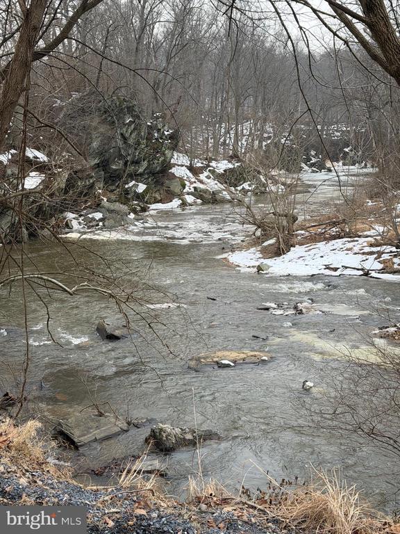 Building Photo - 2834 E Boss Arnold Rd