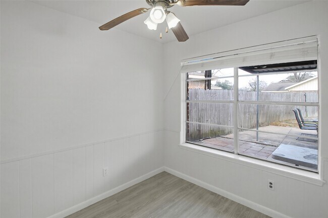 Building Photo - 13811 Crosshaven Dr