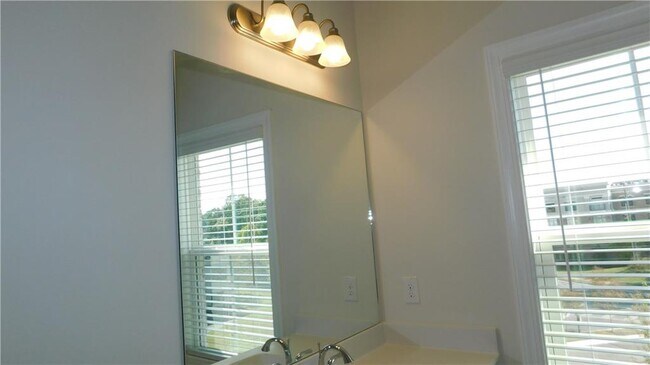 Building Photo - 3612 Knox Pk Overlook