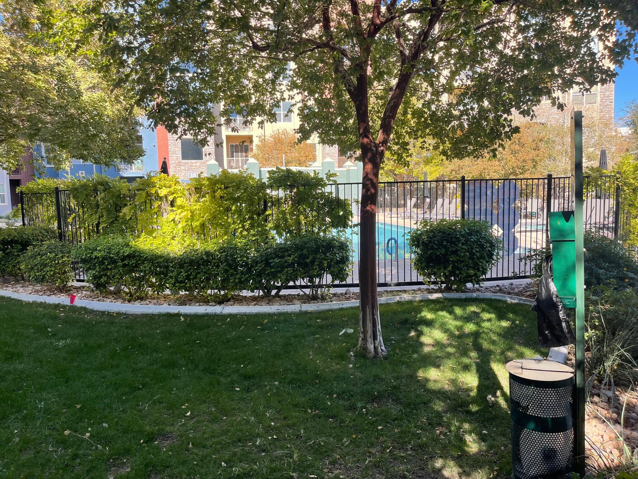 Building Photo - 38 E Serene Ave