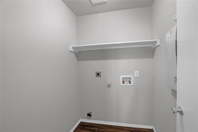 Building Photo - 1708 Heron Dr