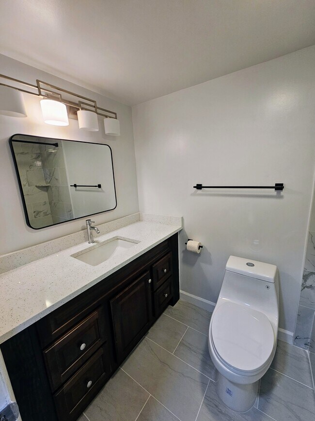 Building Photo - 412 N Armistead St