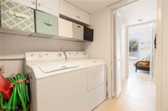 Building Photo - 1392 Churchill Cir