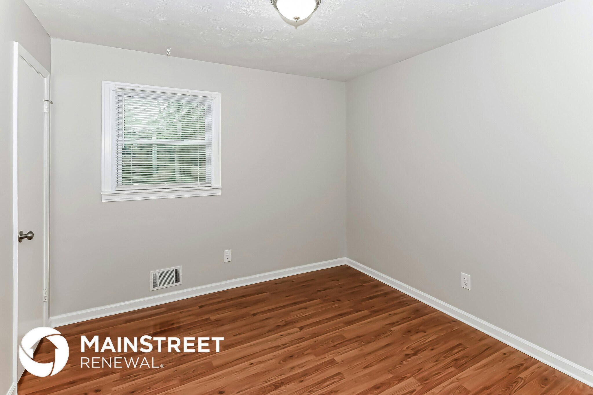 Building Photo - 6702 Londonderry Dr