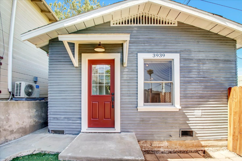 Building Photo - 3550 Rosecrans St