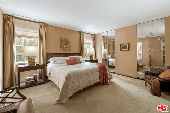 Building Photo - 1448 Laurel Ave