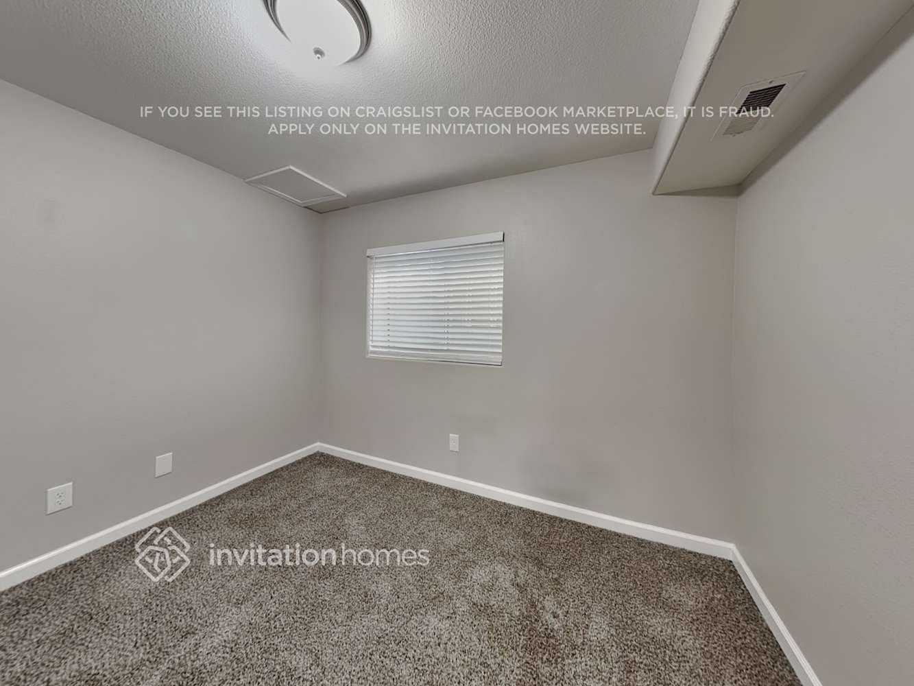 Building Photo - 5125 Balsam St
