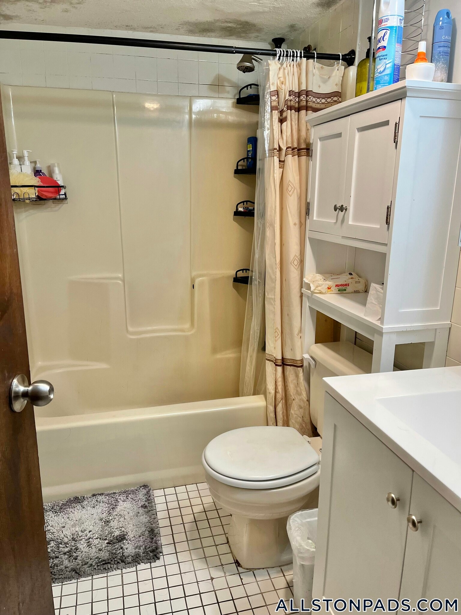 Building Photo - 80 Gardner St