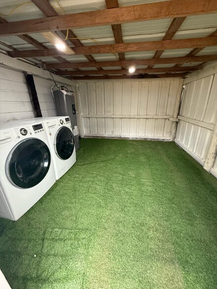 Building Photo - 1206 Zeola St