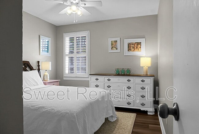 Building Photo - 733 Ralston Ct