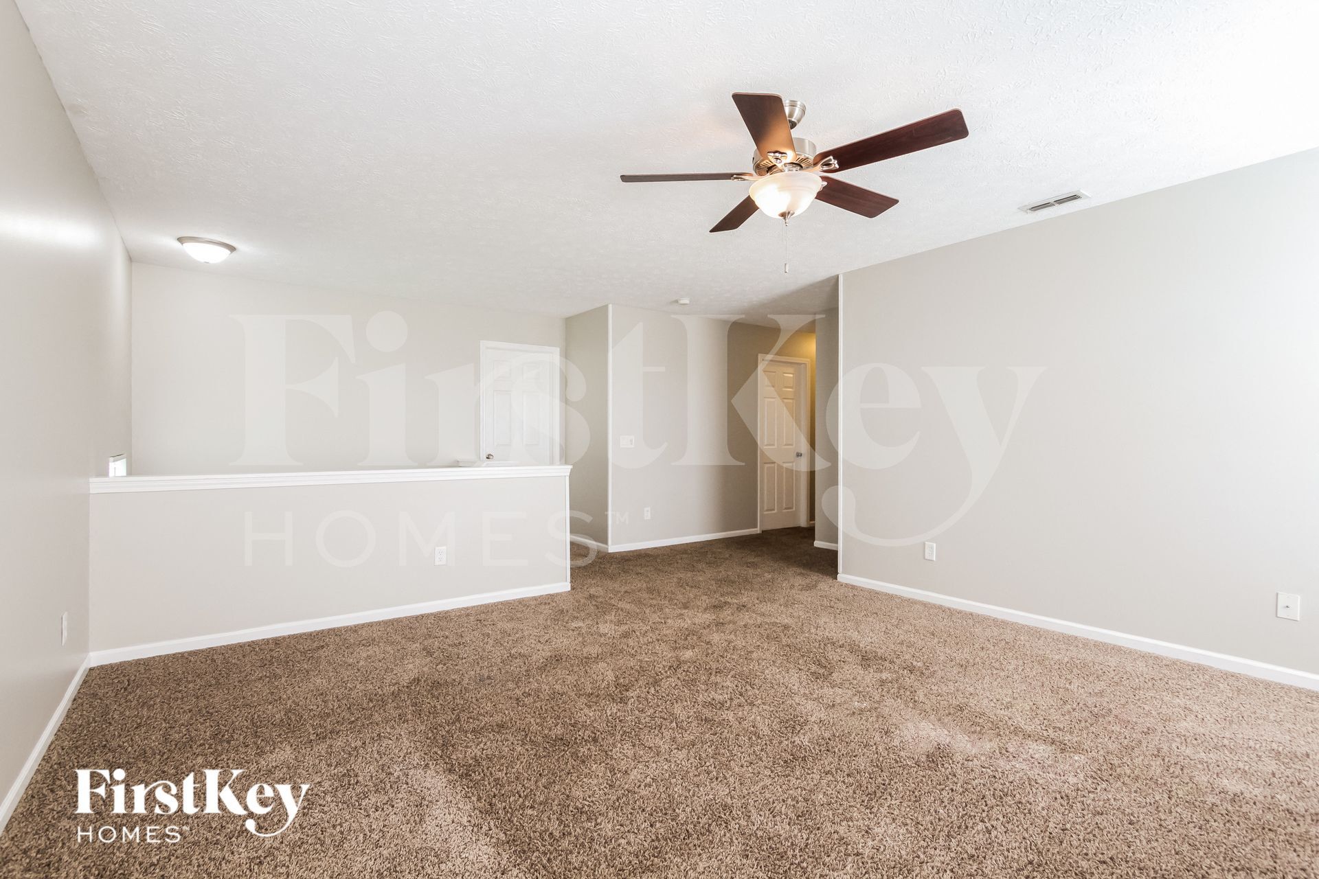 Building Photo - 1698 Salina Dr