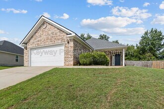 Building Photo - 749 Michelle Ct
