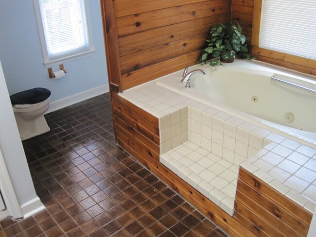 Building Photo - 1642 High Plains Dr