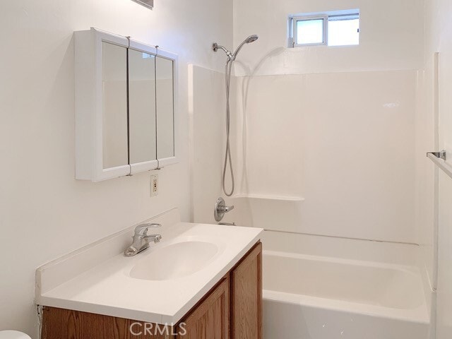 Building Photo - 913 Mariposa St