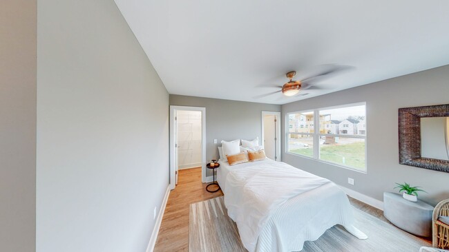 Building Photo - 3 bedroom 2.5 bath at Milltown @ the South...