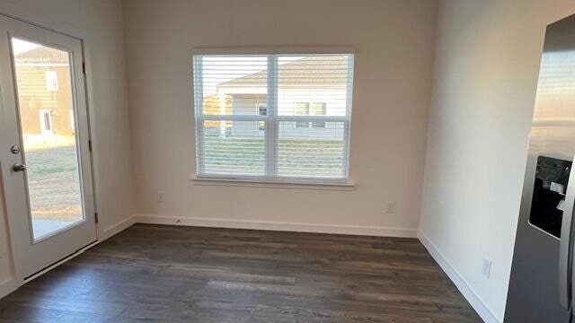 Building Photo - 4266 Scenic Dr SE