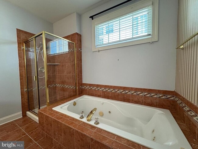 Building Photo - 13868 Piedmont Vista Dr