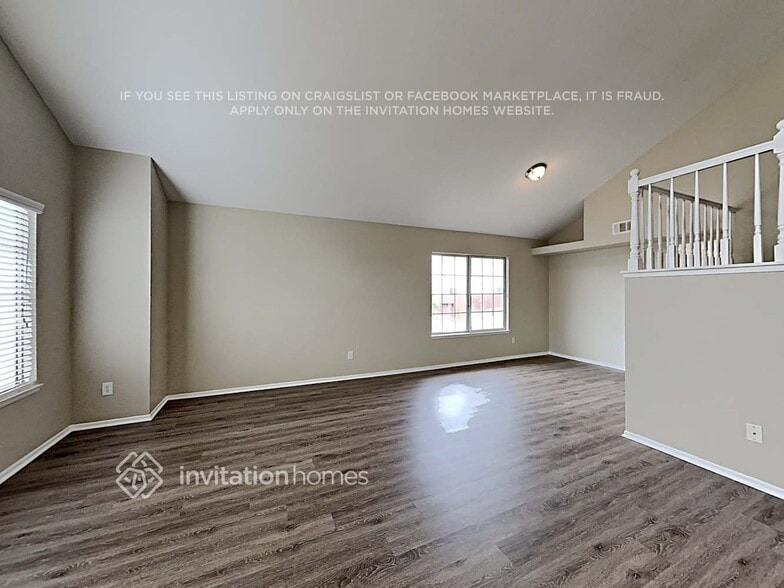 Building Photo - 24808 Half Dome Ct