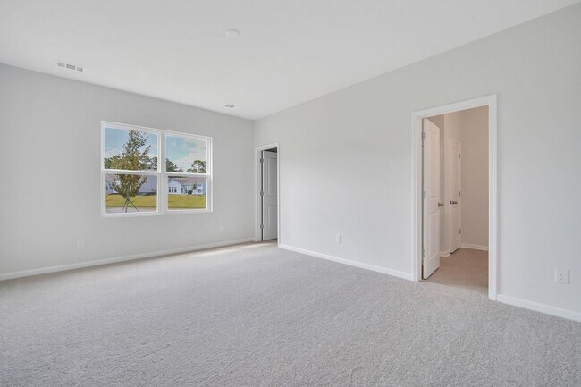 Building Photo - 82 Hillcrest Wy