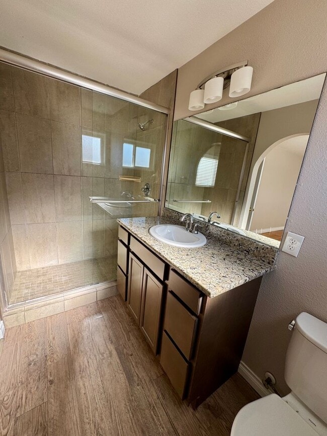 Building Photo - Charming 3 bedroom/2 bath close to UCCS