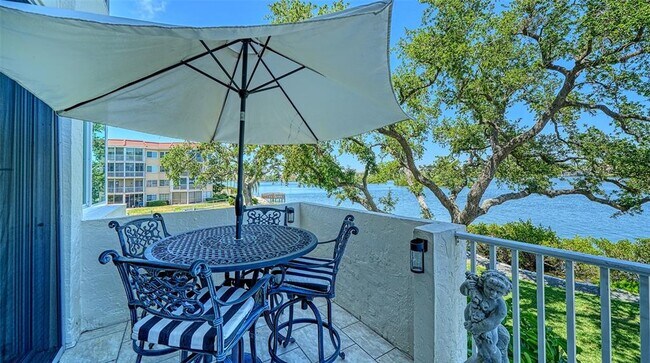 Building Photo - 1355 S Portofino Dr