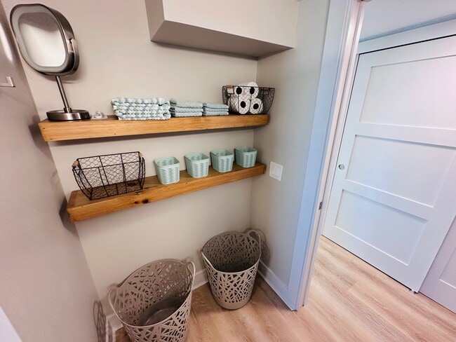 Building Photo - 555 Gulf Way