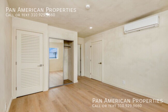 Building Photo - 1105 N Pacific Coast Hwy