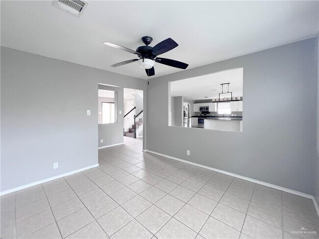 Building Photo - 4116 Petunia Ave