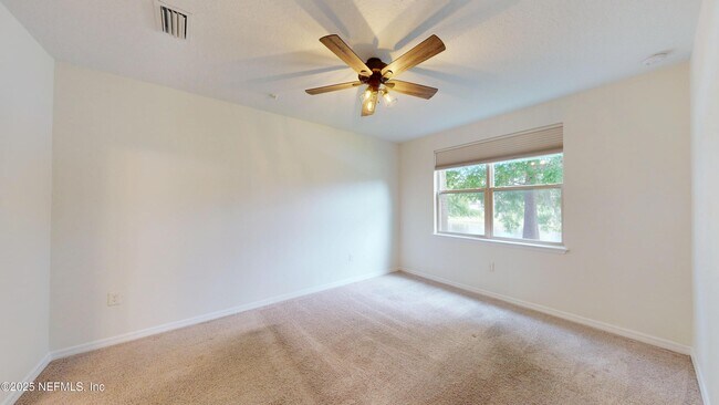 Building Photo - 585 Orchard Pass Ave
