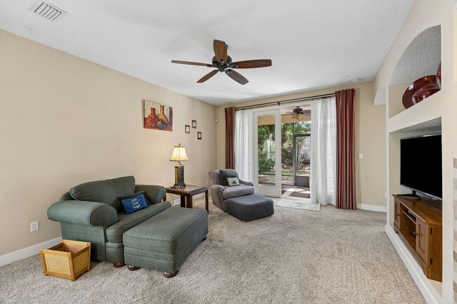 Building Photo - North Hampton Gem in Fernandina Beach