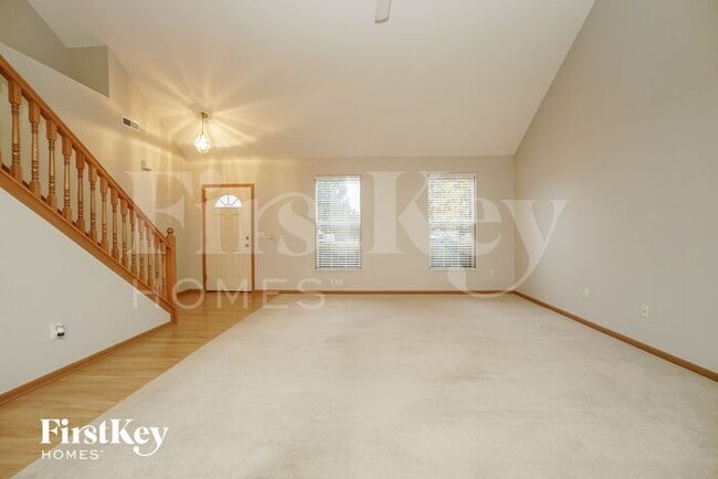 Building Photo - 7206 Winterbek Ave