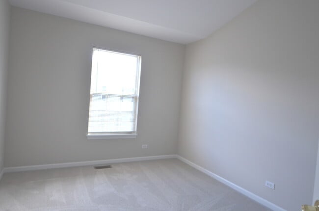 Building Photo - 536 Prestwick Ln
