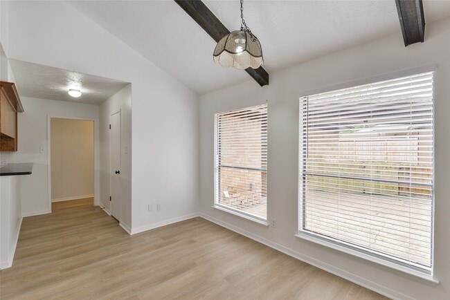 Building Photo - 3206 Cascade Creek Dr