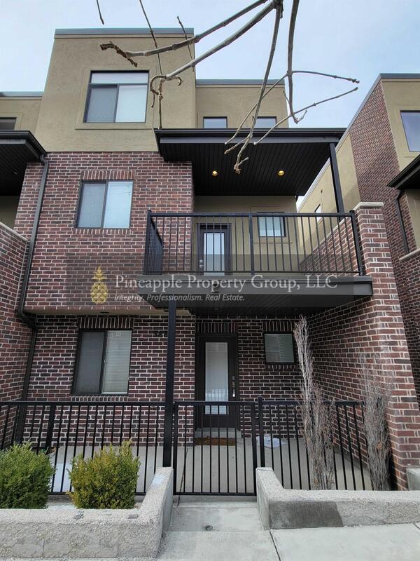 Building Photo - 3883 Komenda Ct