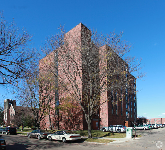 Building Photo - Trinity High Rise Apartments