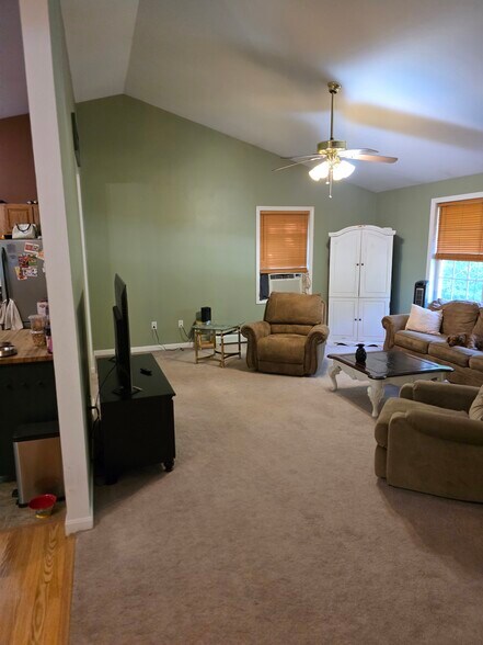 Building Photo - 181 McKeagney Rd