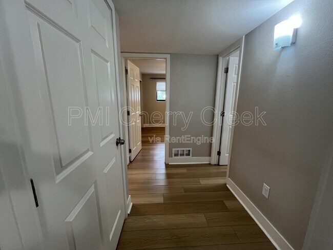 Building Photo - 4816 W 13th Ave