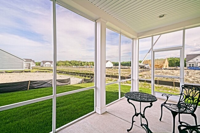 Building Photo - 24487 Robert Andrew Dr