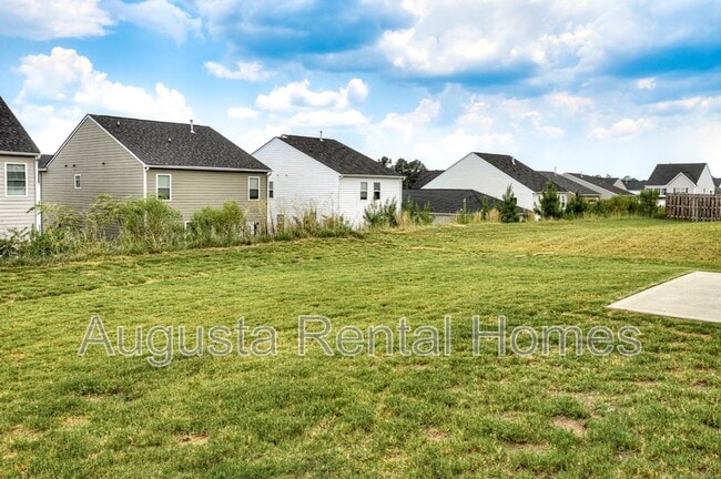 Building Photo - 1414 Deer Hollow Run