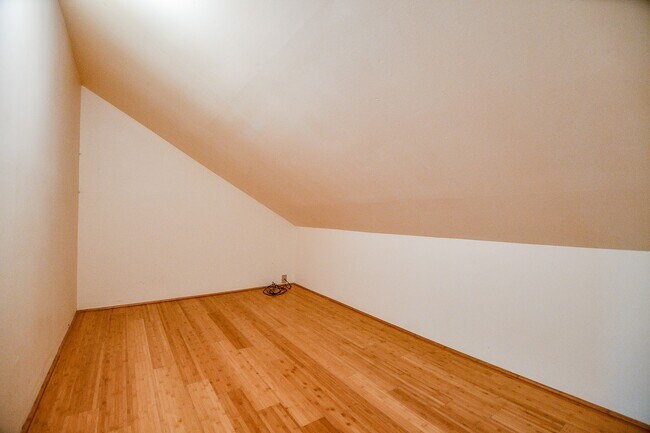 Building Photo - 1307 Remington Crest Dr