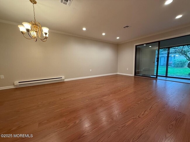 Building Photo - 215 Medford Ct