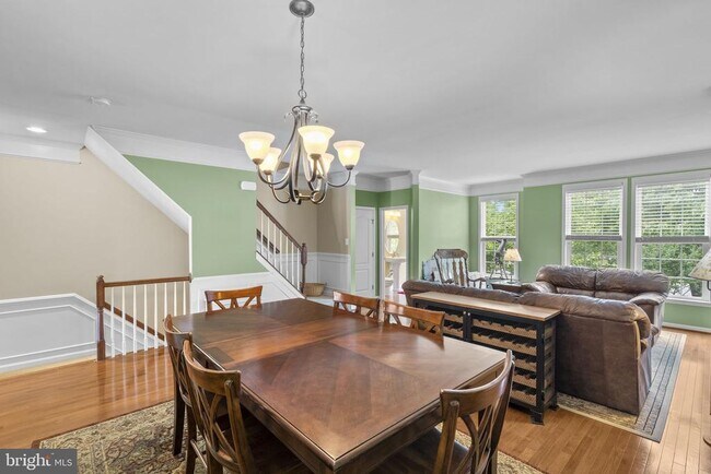 Building Photo - 43682 Chicacoon Creek Square