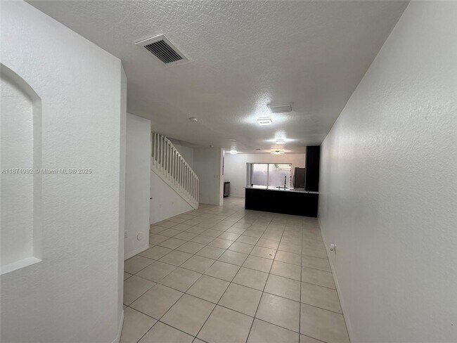 Building Photo - 13717 SW 171st Ln
